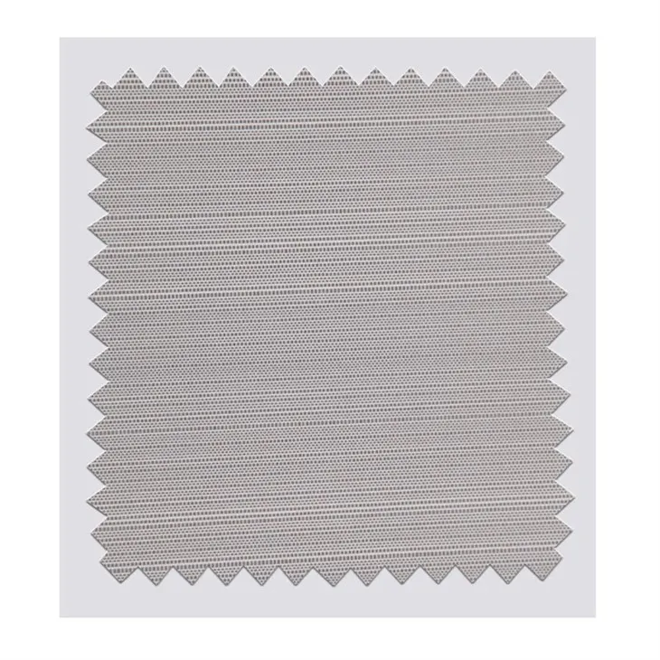 Sab Hauv Tsev Blackout Roller Blinds